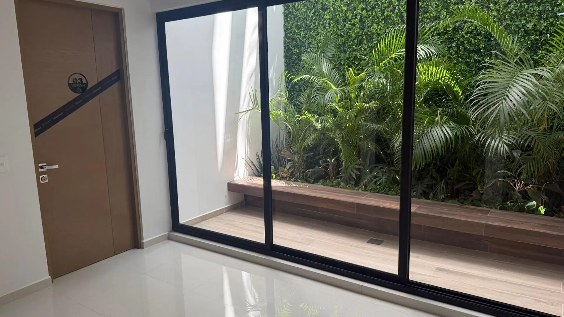 Quality & Elegance Studio Playa del Carmen 0*,  Mexico